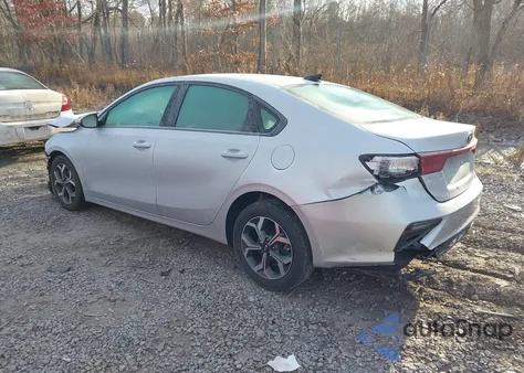 2020 Kia Forte Lxs из США, поврежденный, VIN 3KPF24AD5LE224096